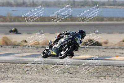 media/Dec-05-2025-CVMA Friday Practice (Fri) [[303bad9a84]]/4-Racer 4-Trackday 1/Session 2 (Turn 14)/